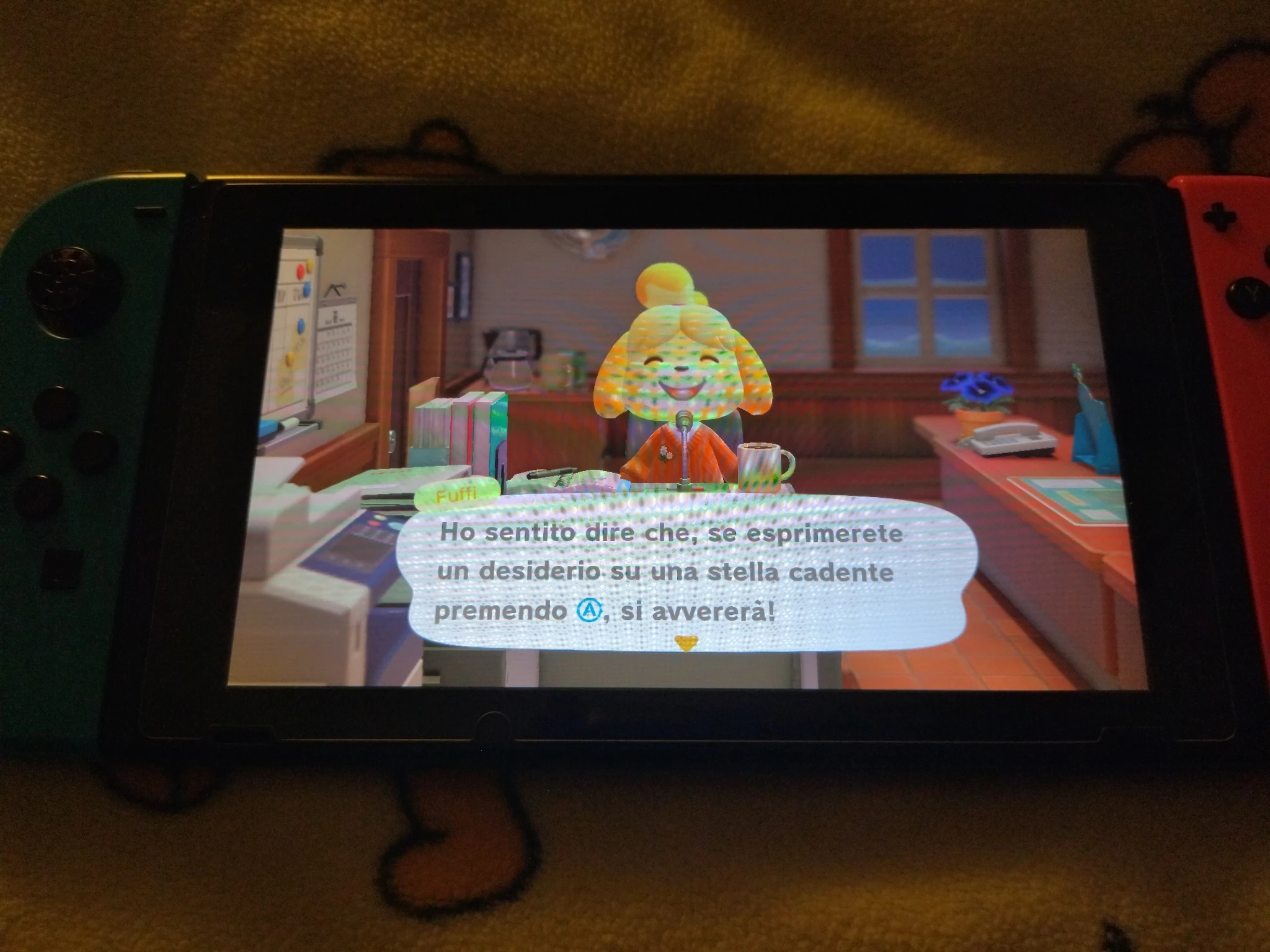 Fuffi

Ho sentito dire che, se esprimerete
un desiderio su una stella cadente
premendo A, si avvererà!
