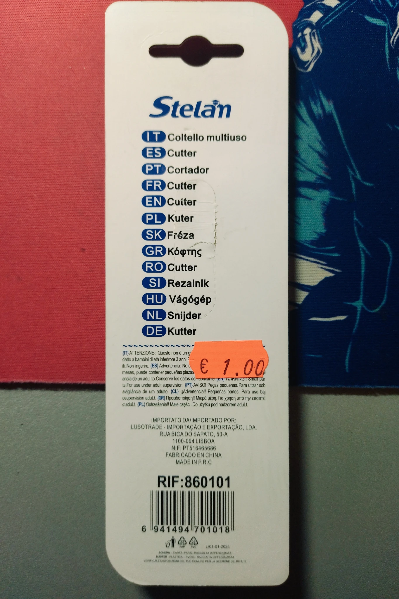 Foto del retro della scatola